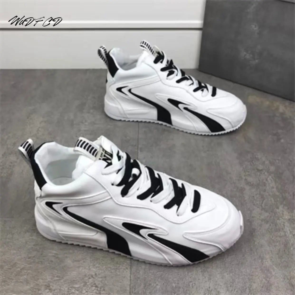 Chunky Sneakers Men Cover Bottom Board Shoes Fashion Casual Microfiber Leather Upper Increased Internal Platform Running Shoes