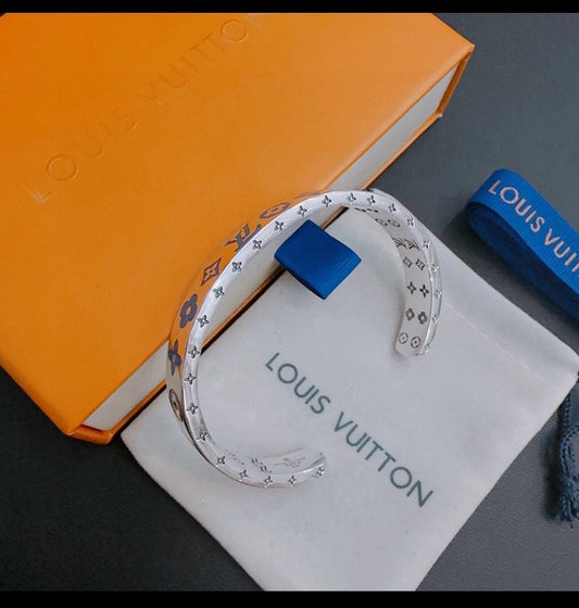 LV bracelet