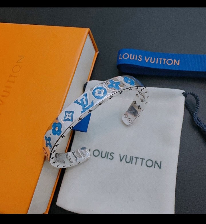 LV bracelet