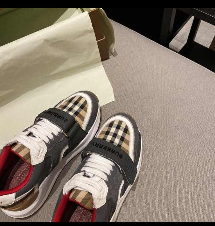 Burberry Runners